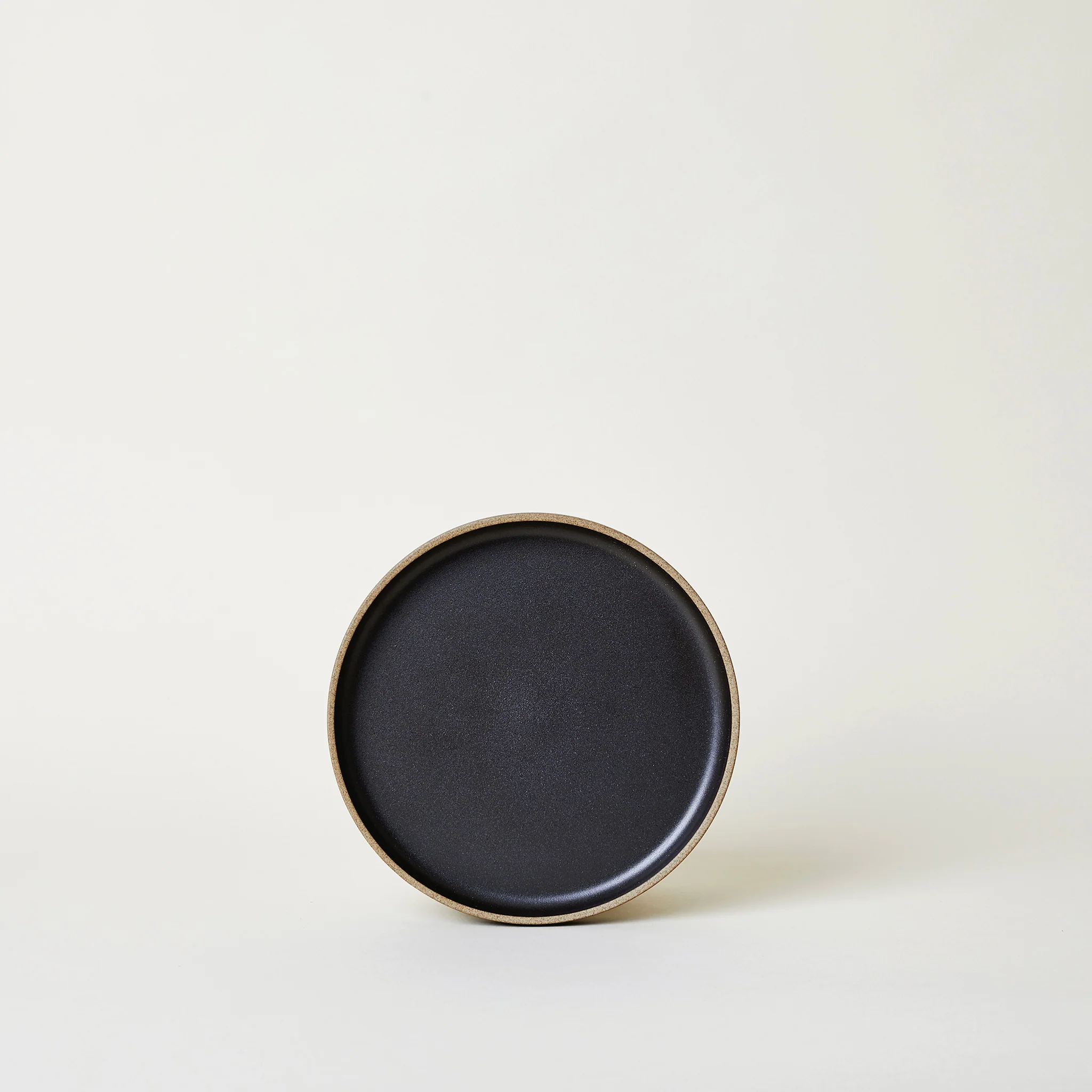 7.3" Hasami Porcelain Dinner Plate in Black - Image 4