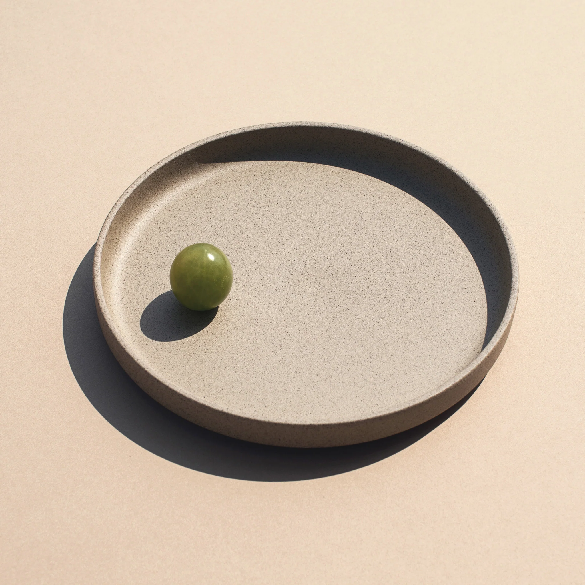 7.3" Hasami Porcelain Dinner Plate in Natural - Image 3