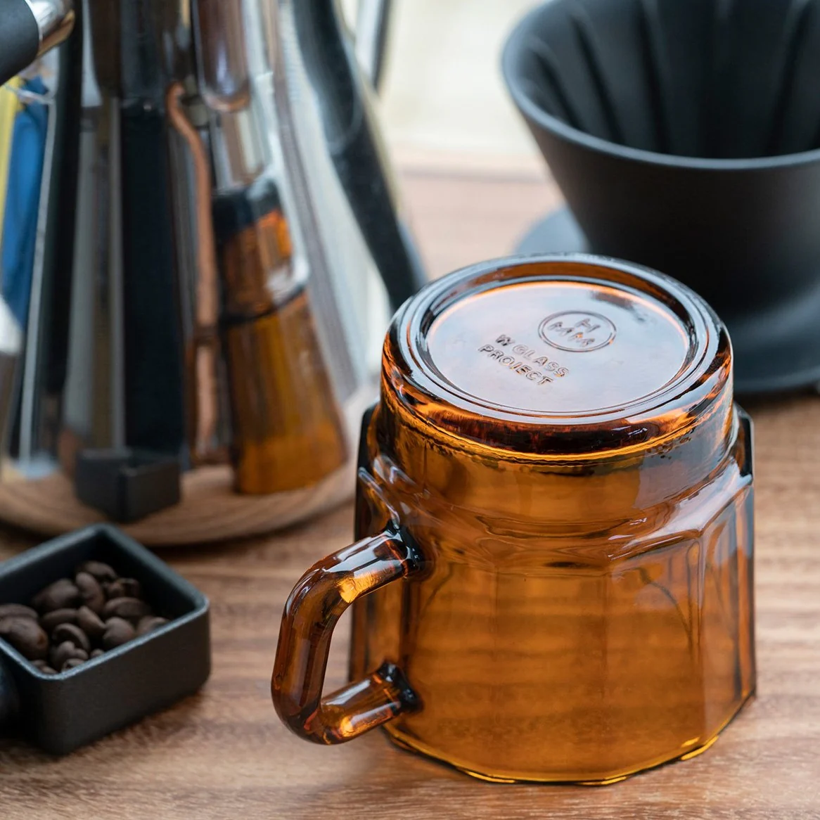 HMM W Glass in Amber - Image 4