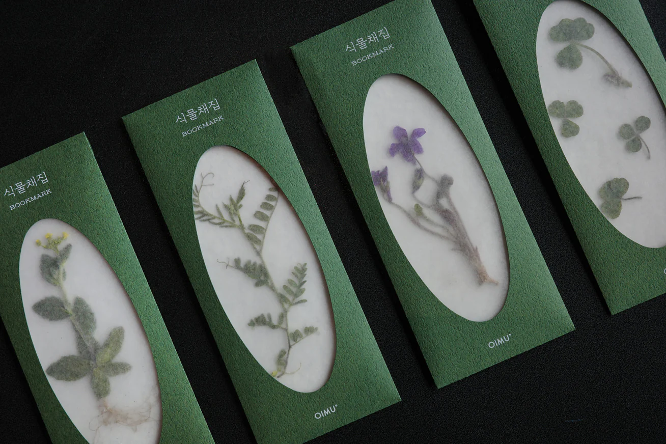 OIMU Plant Collecting Bookmark - Image 9